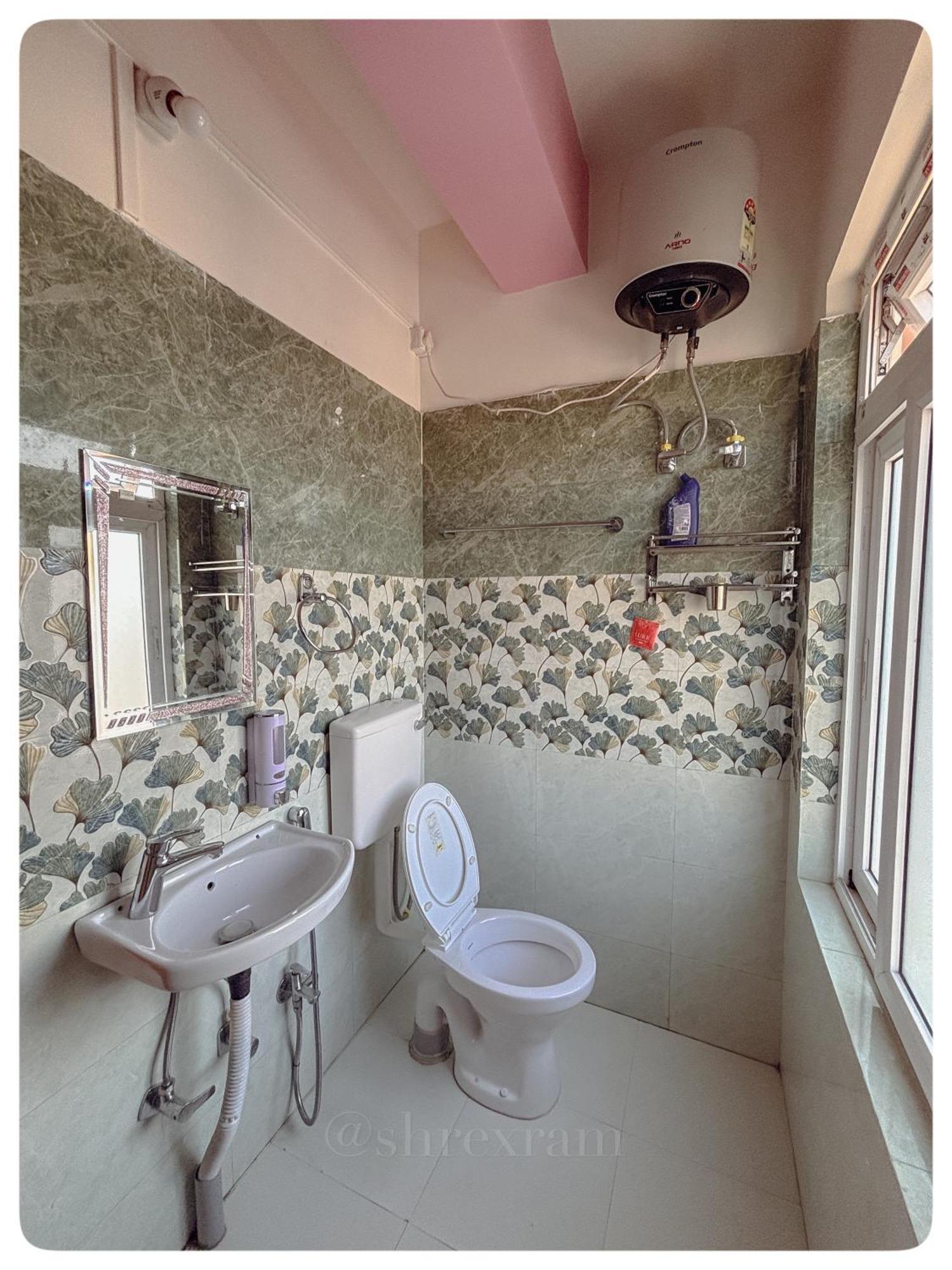 Stargaze Backpackers Shillong Hostel Екстериор снимка