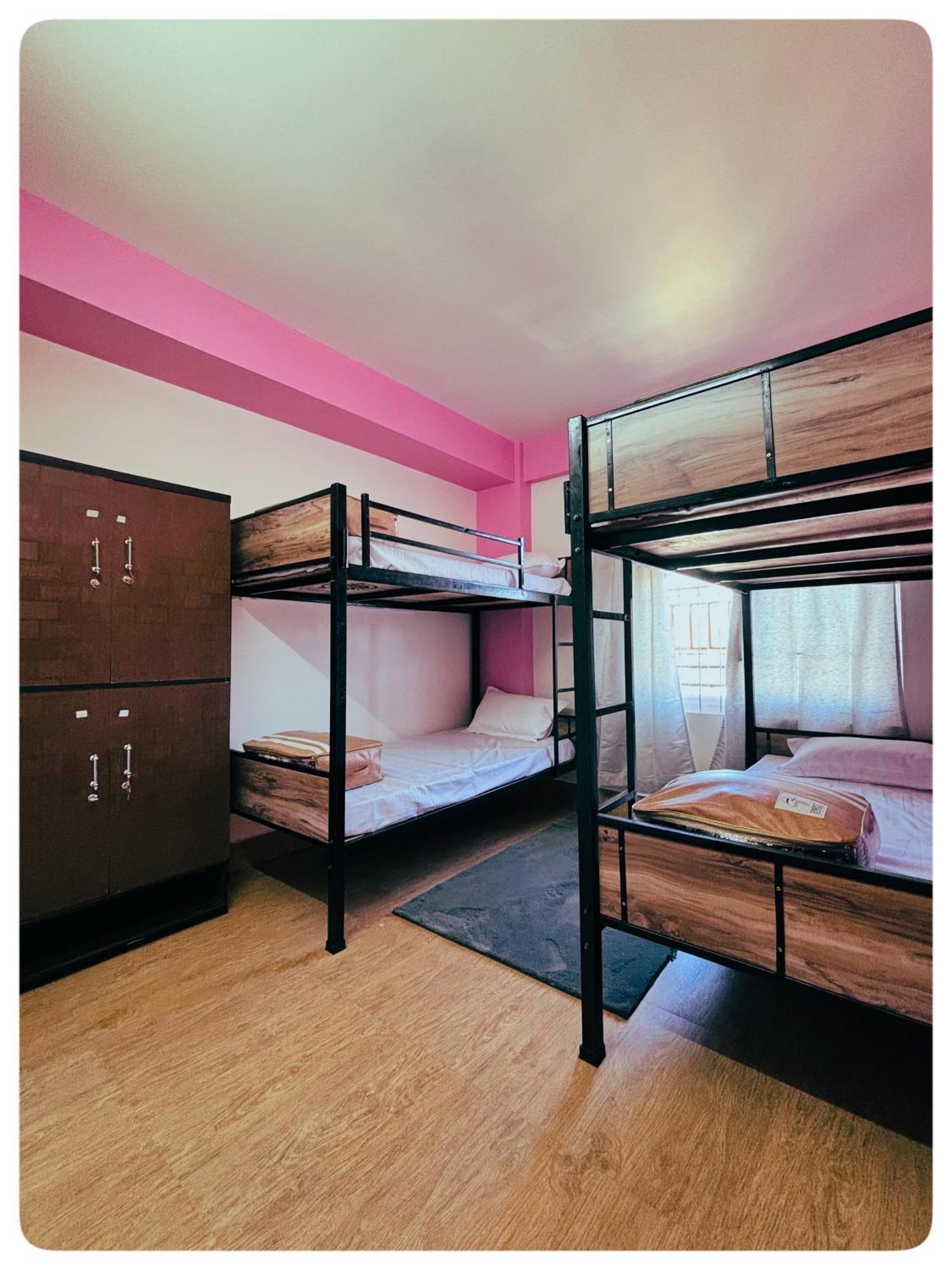 Stargaze Backpackers Shillong Hostel Екстериор снимка